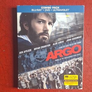 Argo Blu-ray DVD Combo Pack Brand New Sealed
